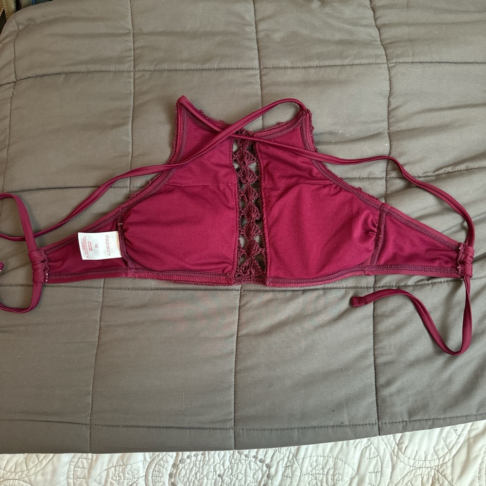 Bikini Set - Picture 3 of 7